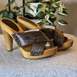 Vintage French connection leather wood clogs size 39 Color Chocolate Brown